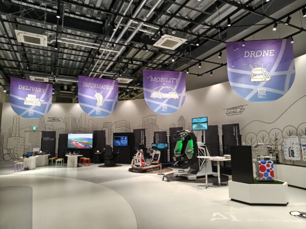 大阪・関西万博(ロボット&モビリティステーションパビリオン)